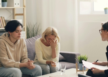 Dual Diagnosis Treatment: A Comprehensive Guide for Families