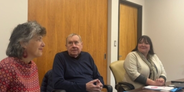 Experts Warn Cornwall Crowd: Ontario’s Health System Is Quietly Being Hollowed Out