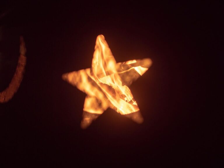 lighted orange star night lamp