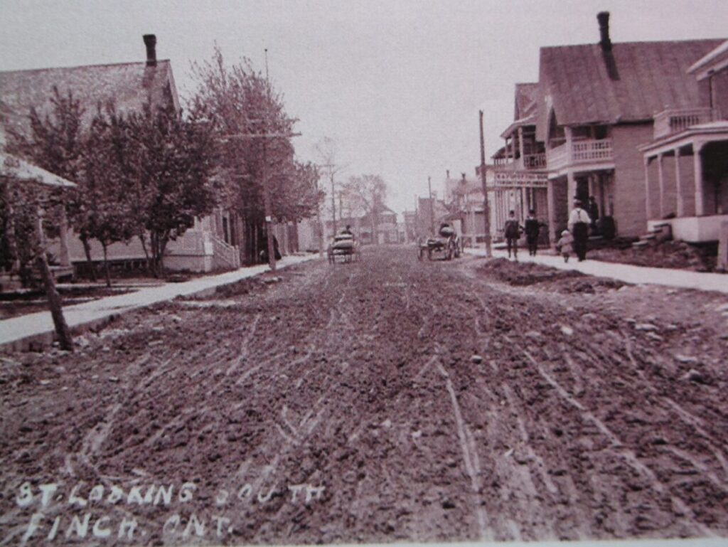 An early 19th century postcard depicting
Main Street South, Finch.