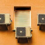 black and gray box fan