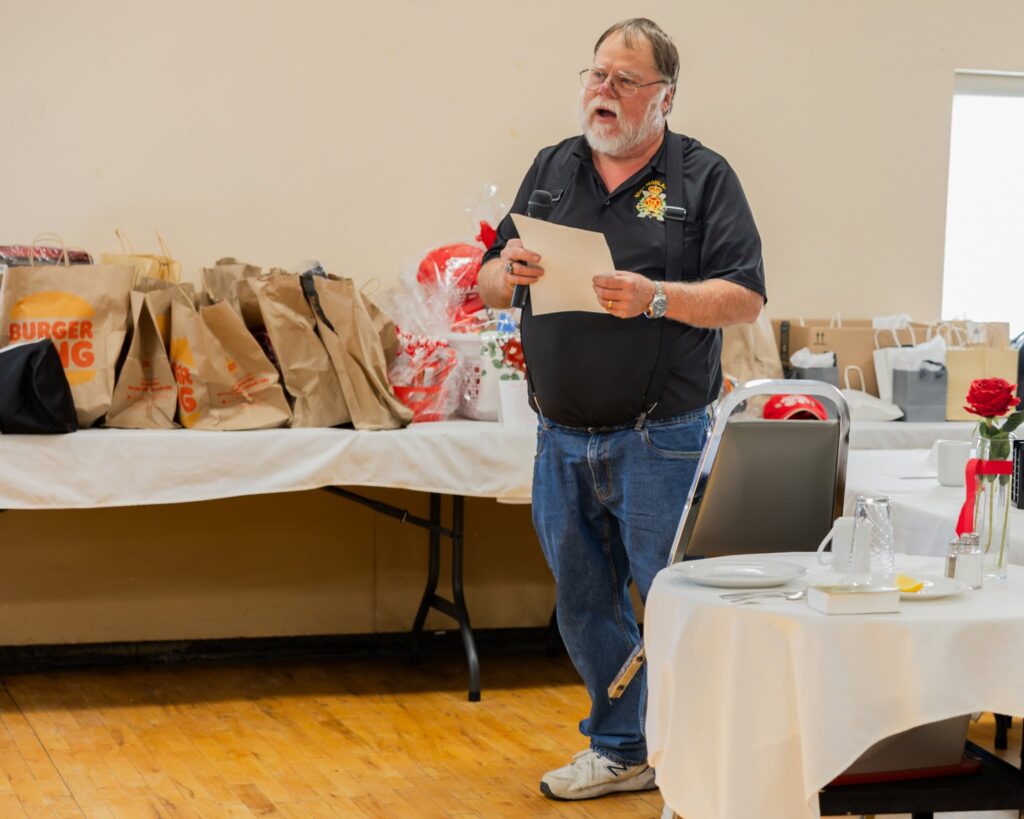 Photo shared by Dick Budge: The Traveling Lens of Dick B.” Went for breakfast compliments of Red…
