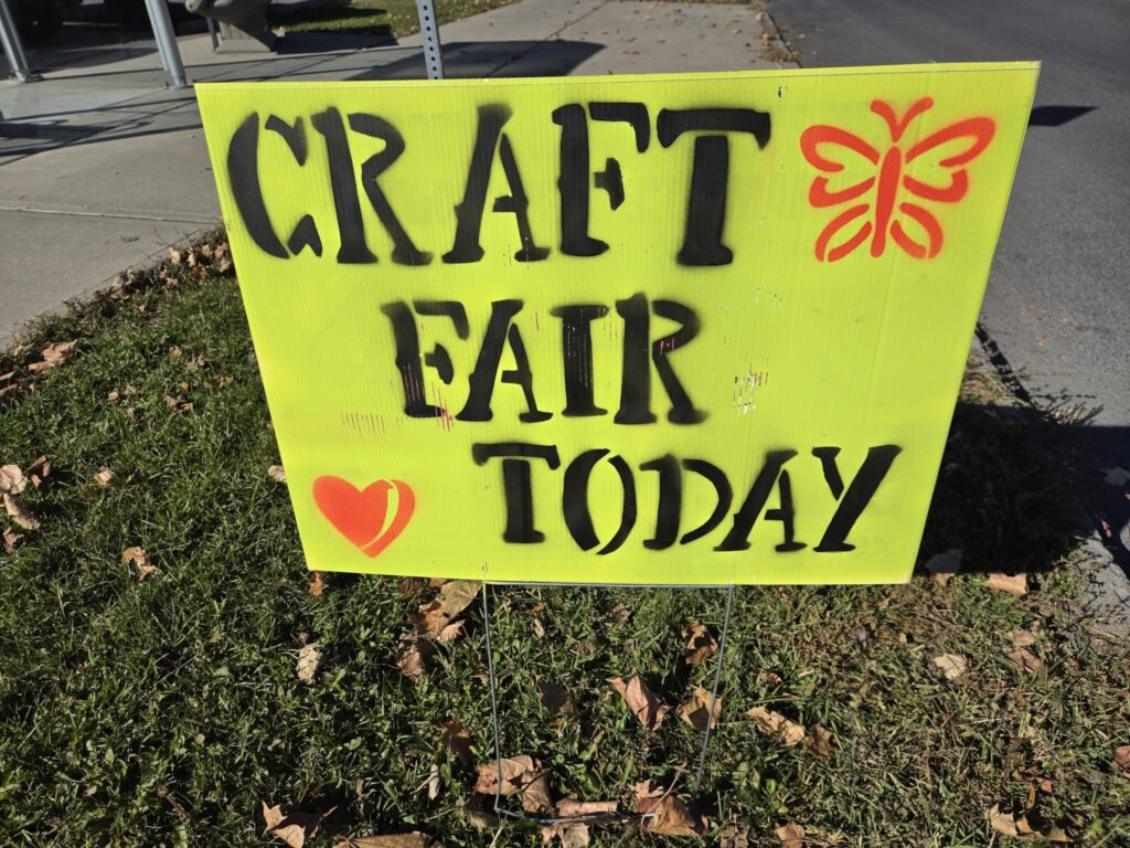 Photo shared by Mai-Liis Renaud: OUT and ABOUT with Seeker Chick Mai-Liis stopped by the Halloween Crafter’s…