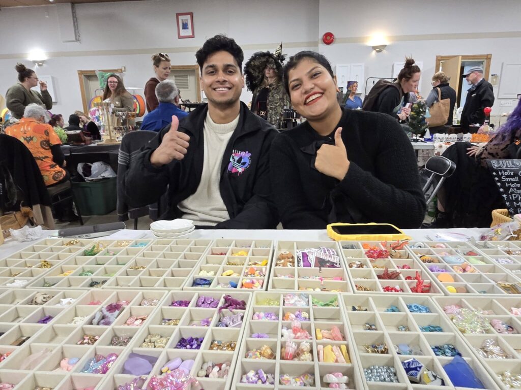 Photo shared by Mai-Liis Renaud: OUT and ABOUT with Seeker Chick Mai-Liis stopped by the Halloween Crafter’s…